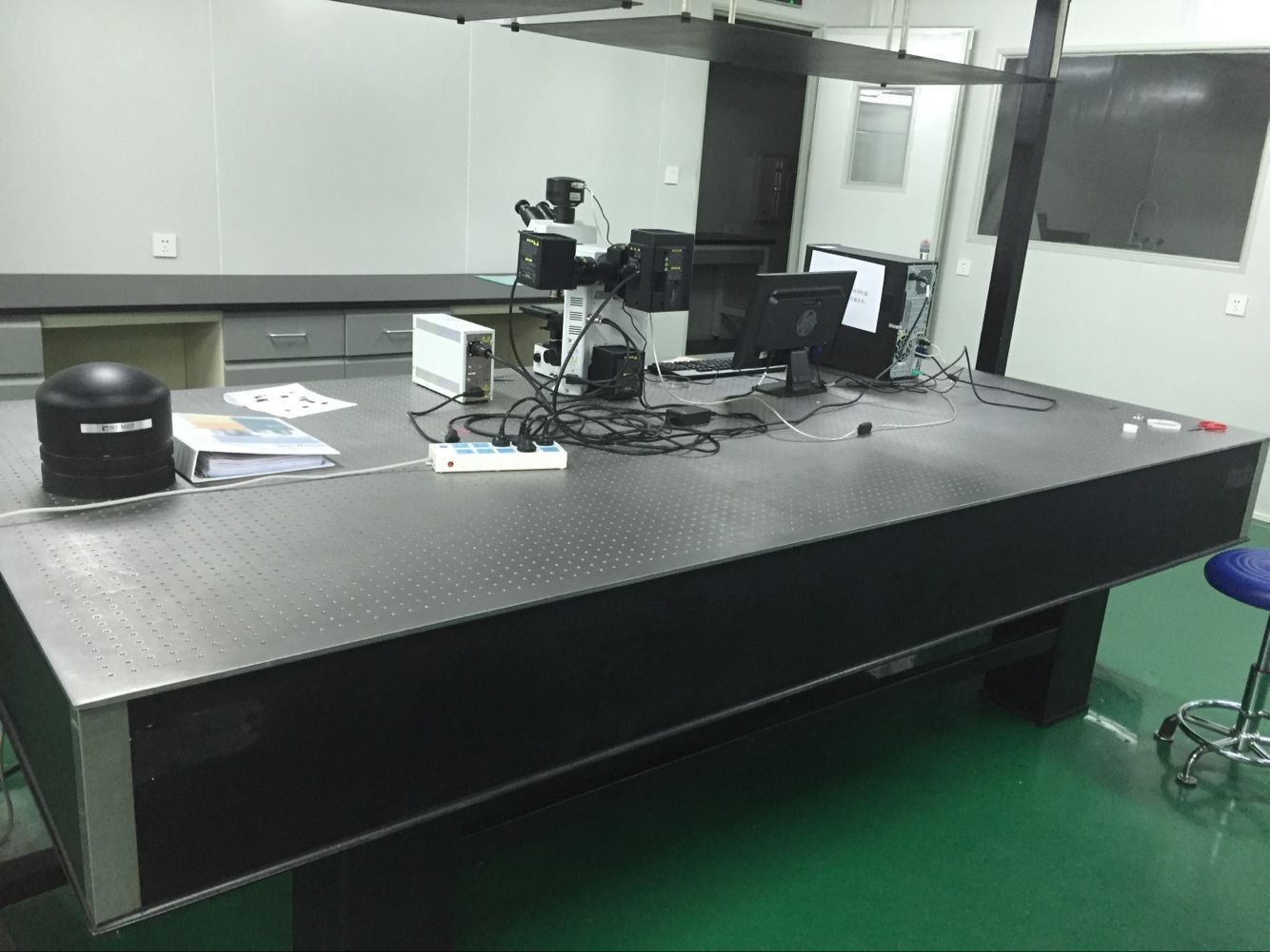 精密隔振光學(xué)平臺(tái)/氣墊氣浮光學(xué)平臺(tái)自水平精密隔震平臺(tái)防震臺(tái)儀器檢測(cè)工作臺(tái)可定制