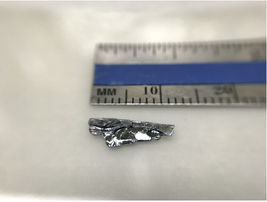 SnS crystals 硫化錫晶體 (Tin sulfide)